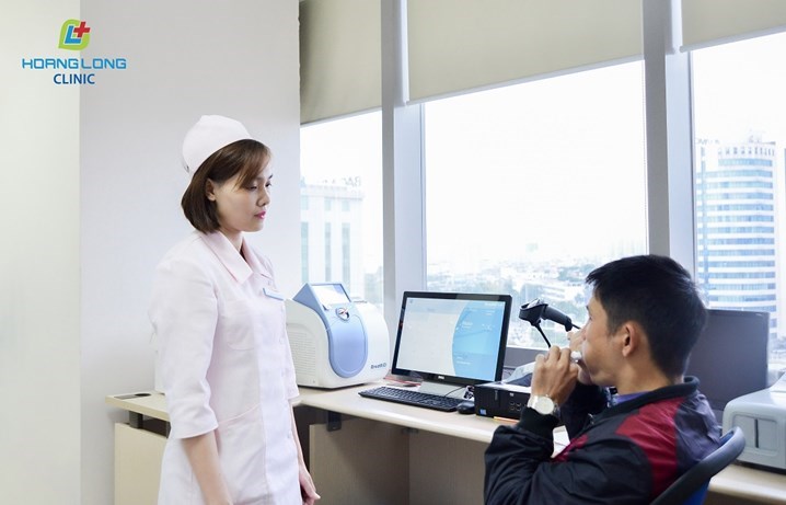 Test hơi thởi cho bệnh nhân tại Phòng khám đa khoa Hoàng Long