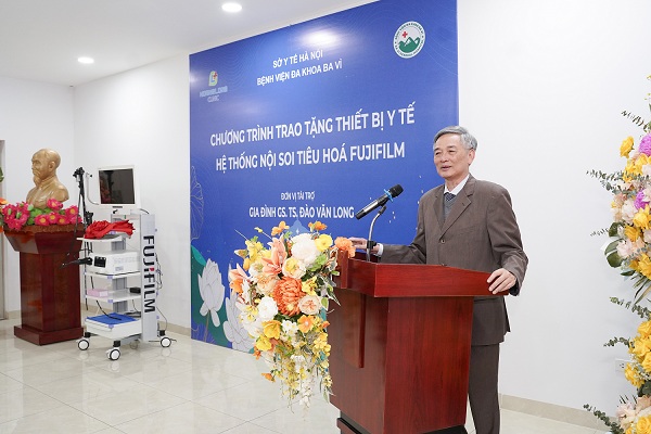 HỆ THỐNG FUJIFILM ELUXEO LITE 6000: MÓN QUÀ Ý NGHĨA TỪ GIA ĐÌNH GS ĐÀO VĂN LONG DÀNH TẶNG BỆNH VIỆN ĐA KHOA BA VÌ